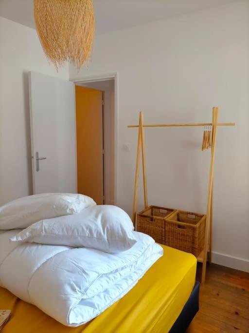 "Le Boheme", Logement Cosy, Au Calme Vertrieu Exterior photo