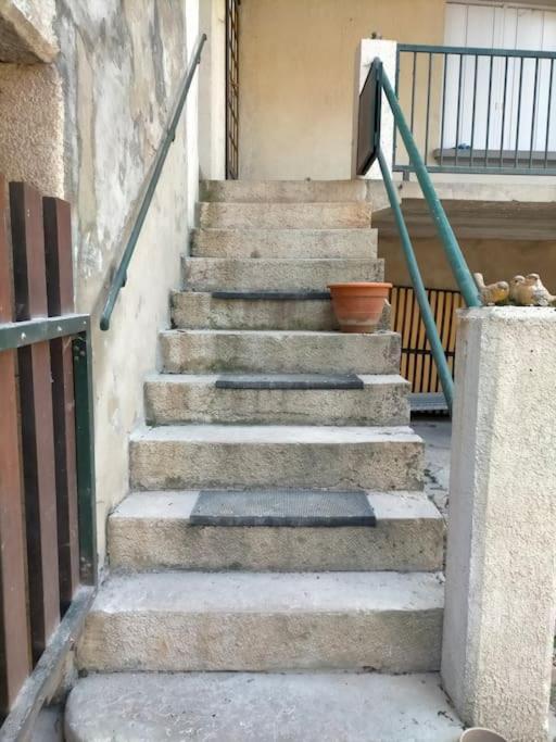 "Le Boheme", Logement Cosy, Au Calme Vertrieu Exterior photo