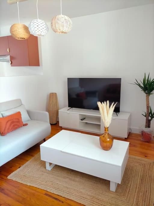 "Le Boheme", Logement Cosy, Au Calme Vertrieu Exterior photo